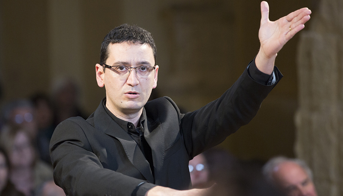 Gaetano Mastroiaco dirige Orchestra e Coro